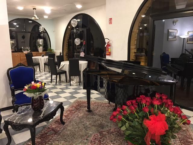 Hotel Oceano Peschiera del Garda Exteriör bild