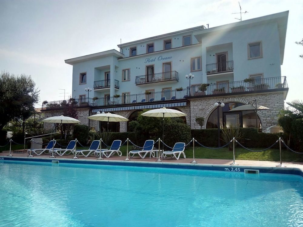 Hotel Oceano Peschiera del Garda Exteriör bild